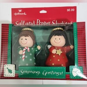 Vintage Hallmark Seasons Greetings Christmas Angels Salt & Pepper Shakers